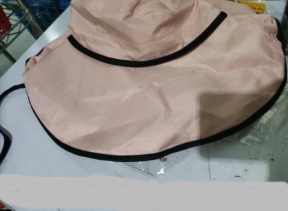 Stort damsolhatt med bred brätte – Livia