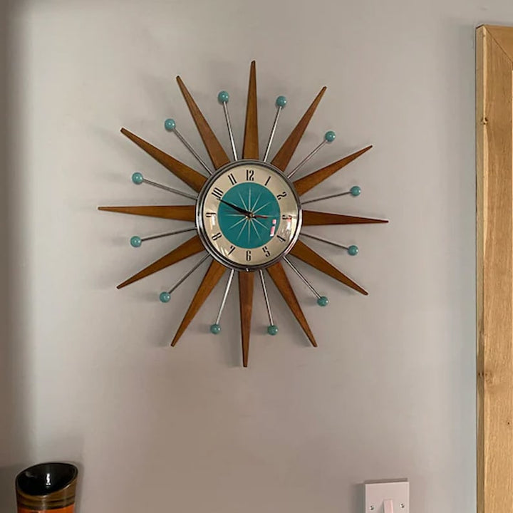 Handgjord väggklocka i mid-century-stil | Retro-väggdekoration, tyst & batteridriven