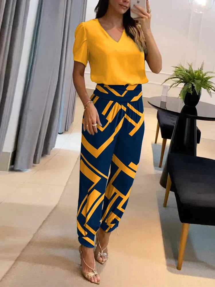 Elegant tvådelat set för kvinnor med modern stil