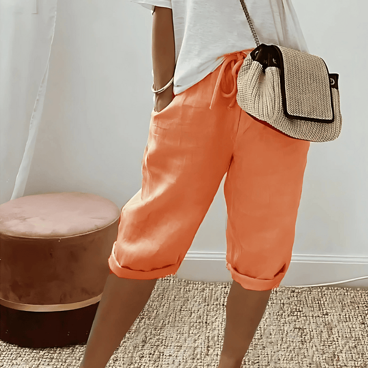Knälånga haremshorts i mjukt tyg och lätt sommarväv för kvinnor