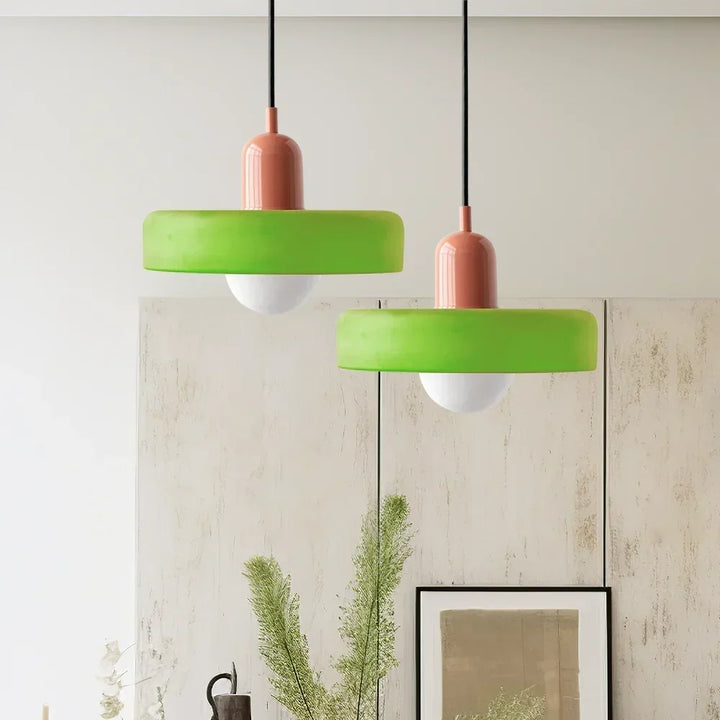Taklampa i Bauhausstil med blyinfattat glas