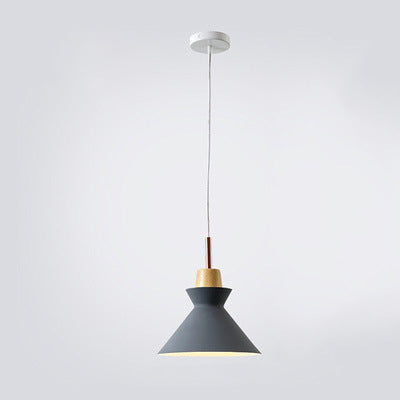 AuroraLite nordisk taklampa | Design i metall | 1 ljuskälla | Moderna färgalternativ