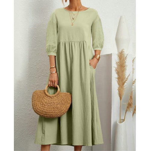 Elegantti kesämekko smock-helmalla ja romanttisilla yksityiskohdilla