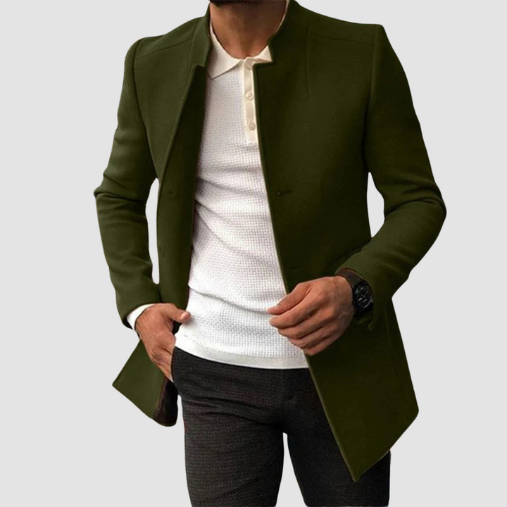 Klassinen pitkä miesten takki Ajaton eleganssi jokaiseen vuodenaikaan
