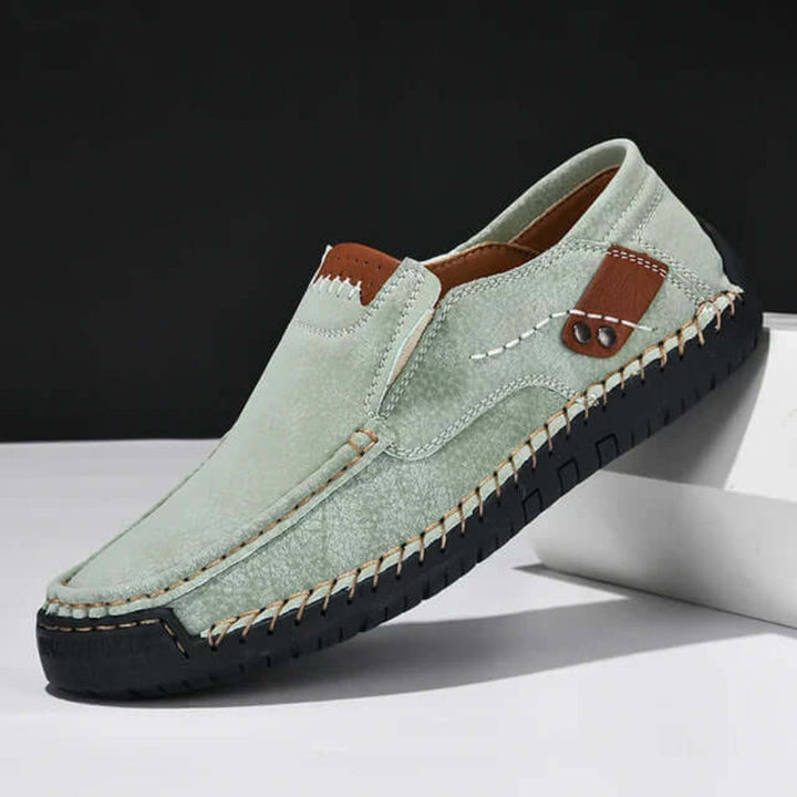 Ortopediske slip-on-sko med fotbue-støtte