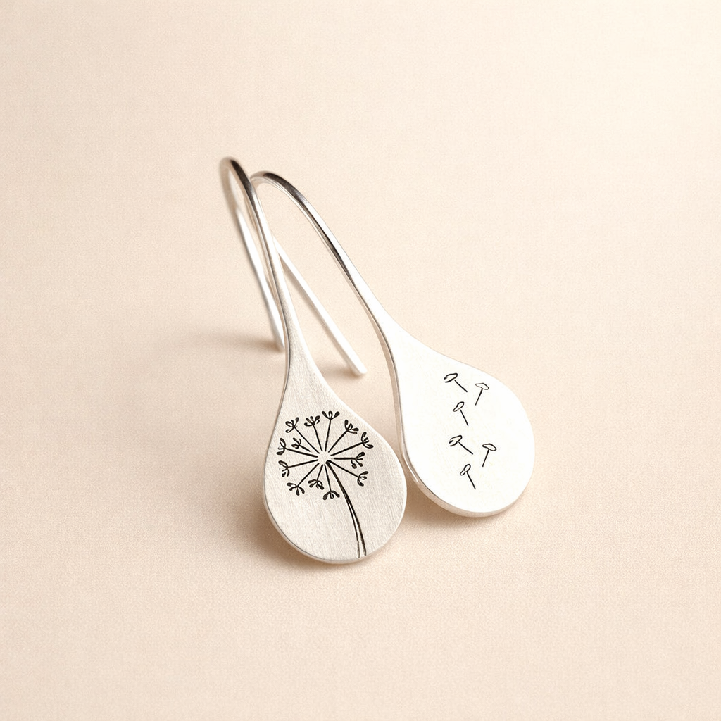 Vintage blomörhängen i silver