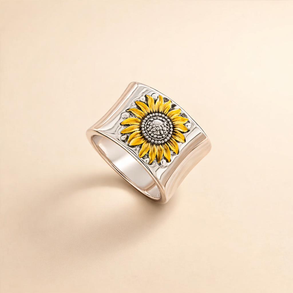Silverring med solrosdesign