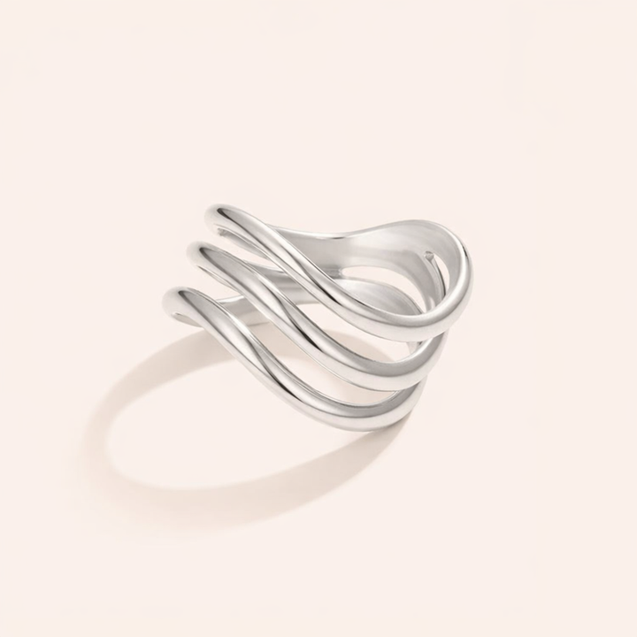 Elegant skiktad ring i silver