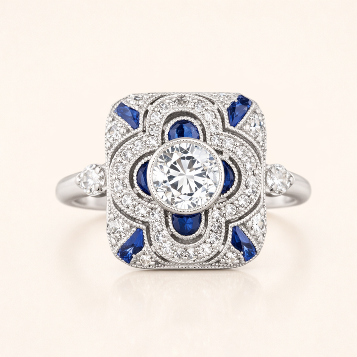 Elegant silverring med en blå zirkonia