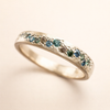 Elegant guldring med förfinade detaljer