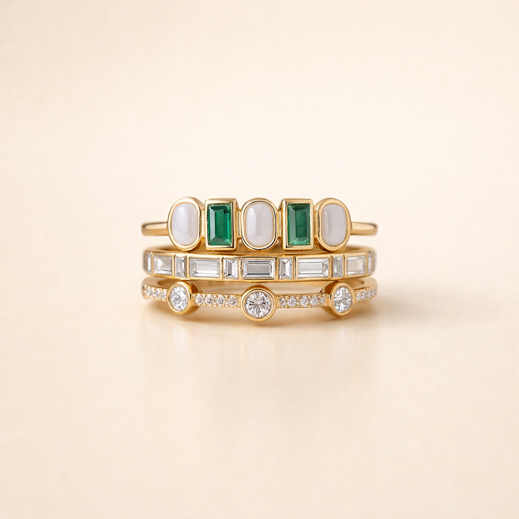 Elegant silverring med vit och grön opal