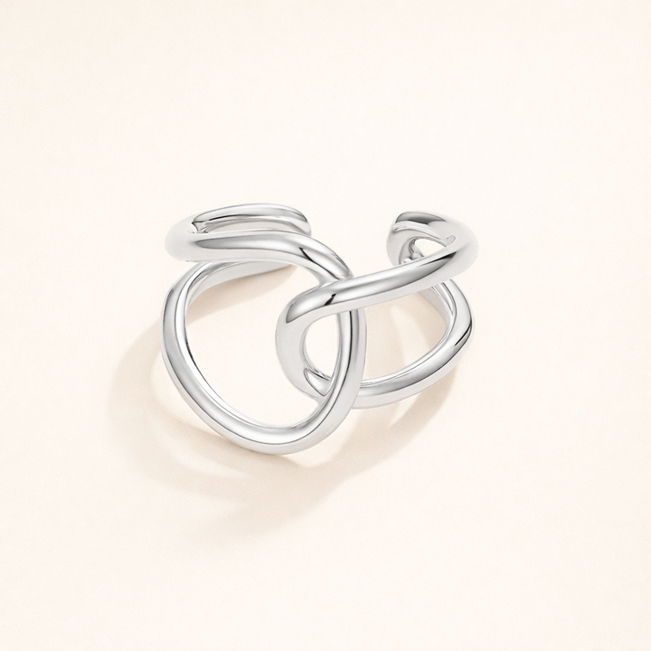 Elegant silverring med förfinad design