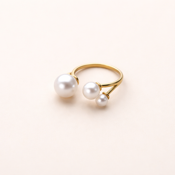 Elegant ring med sötvattenspärla och förfinad justerbarhet