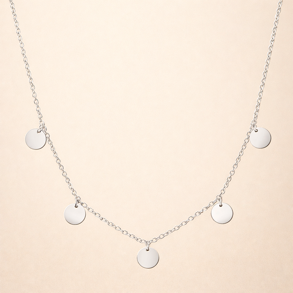 Elegant halsband i vitguld med en förfinad utstrålning