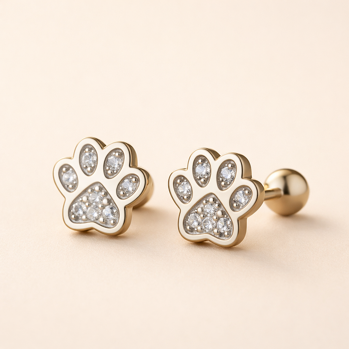 Tassavtryck Knoppörhängen i sterlingsilver – Kristallaccent