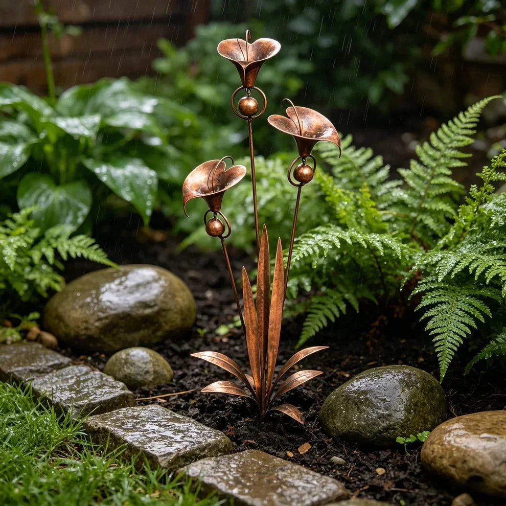 Trädgårdsstick med kopparblommor
