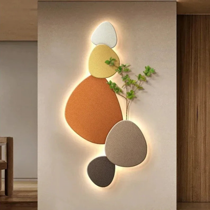 Modern väggarmatur med organisk design och LED-belysning för inomhusbruk