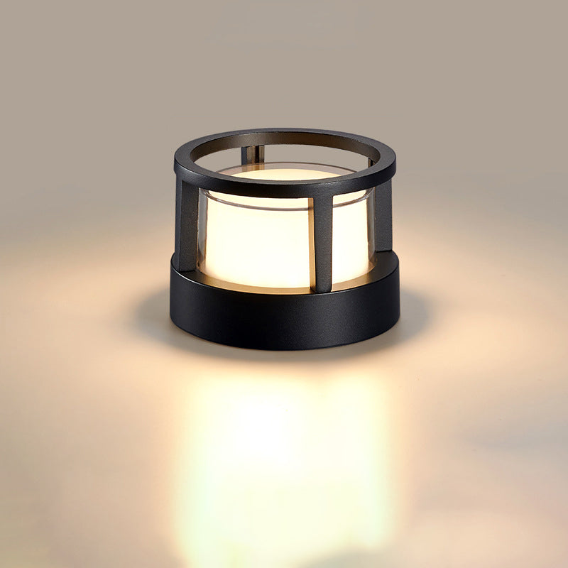 Modern kvadratisk LED-utomhuslampa, vattentät