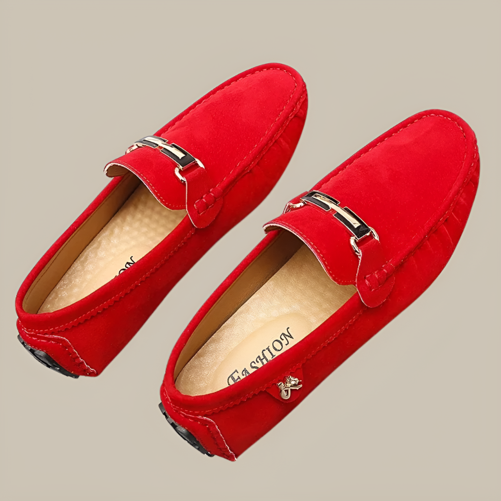Herrmockasiner i ruskind med slip-on-funktion