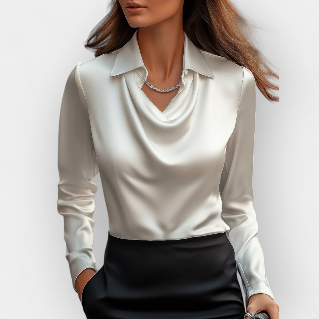 Elegant satinblus med vattenfallskrage