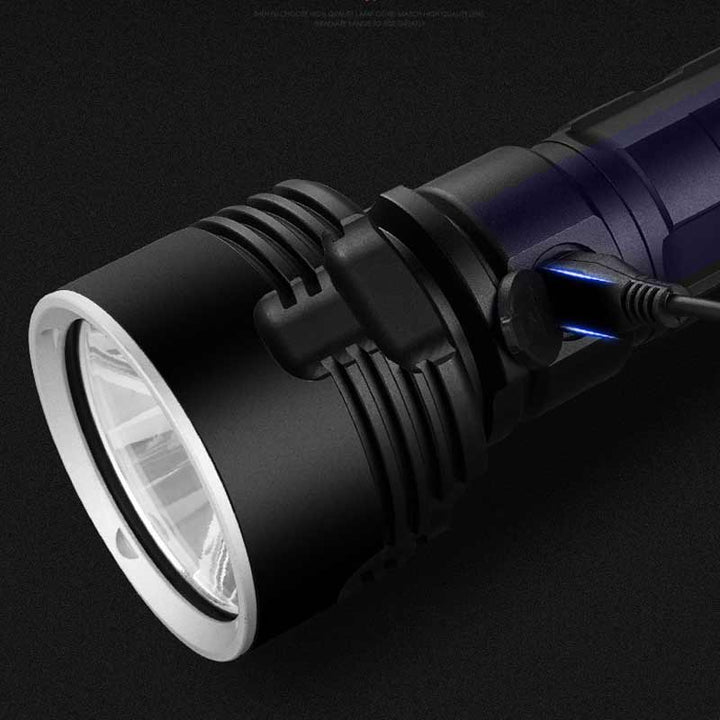 Vattentät LED-ficklampa med hög prestanda