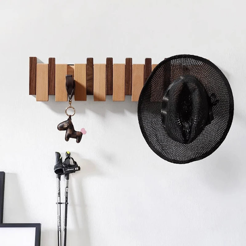 Klädhängare i trä för väggmontering – fällbara krokar med minimalistisk design