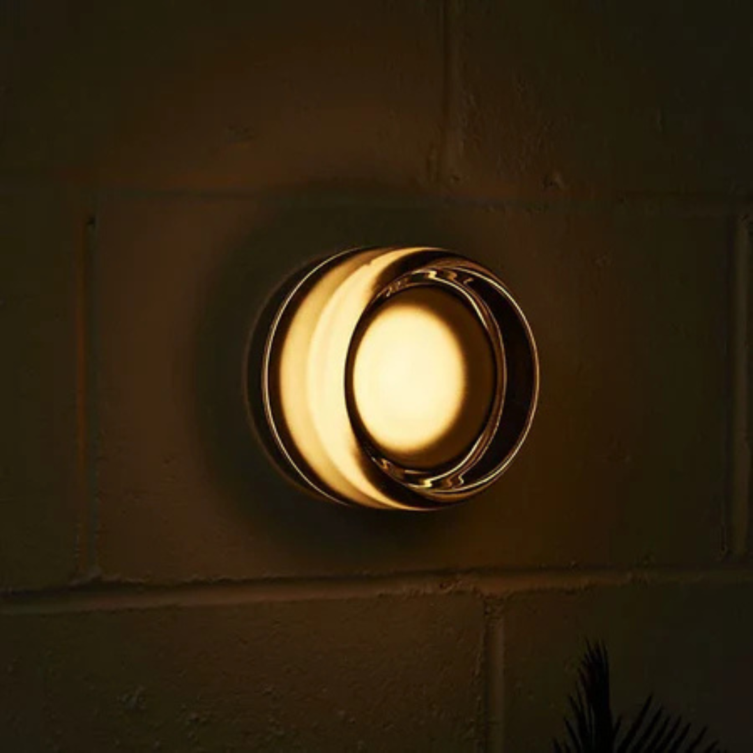 Rund modern vägglampa i glas med LED, 1 ljuskälla
