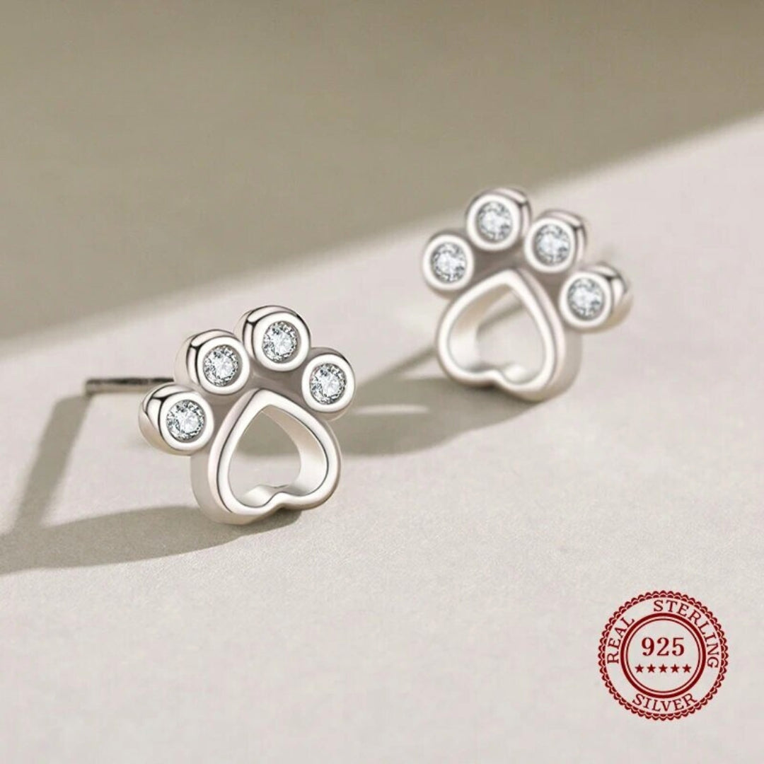 Tass-knoppörhängen i sterlingsilver – Med gnistrande zirkonia