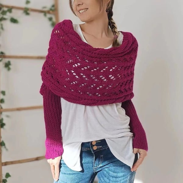 Omlottsjal med dubbla ärmar - mysig stickad sjal med inbyggda ärmar