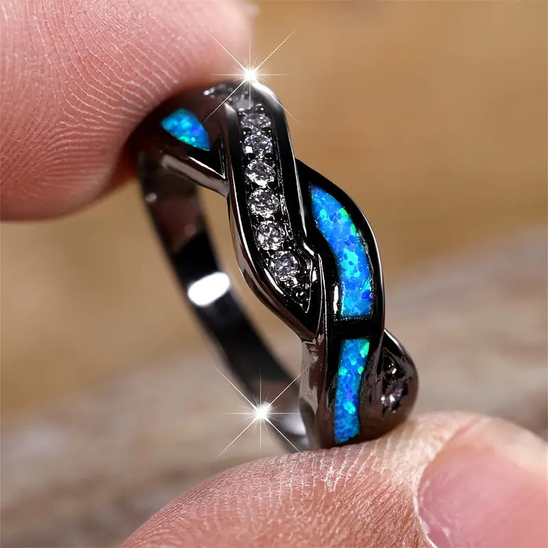 Elegant ring i vitguld med förfinad design