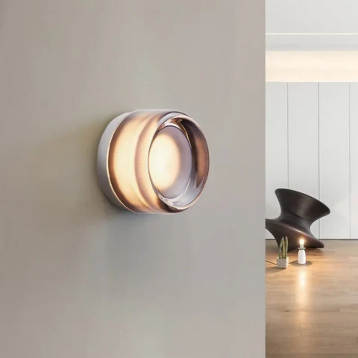 Rund modern vägglampa i glas med LED, 1 ljuskälla