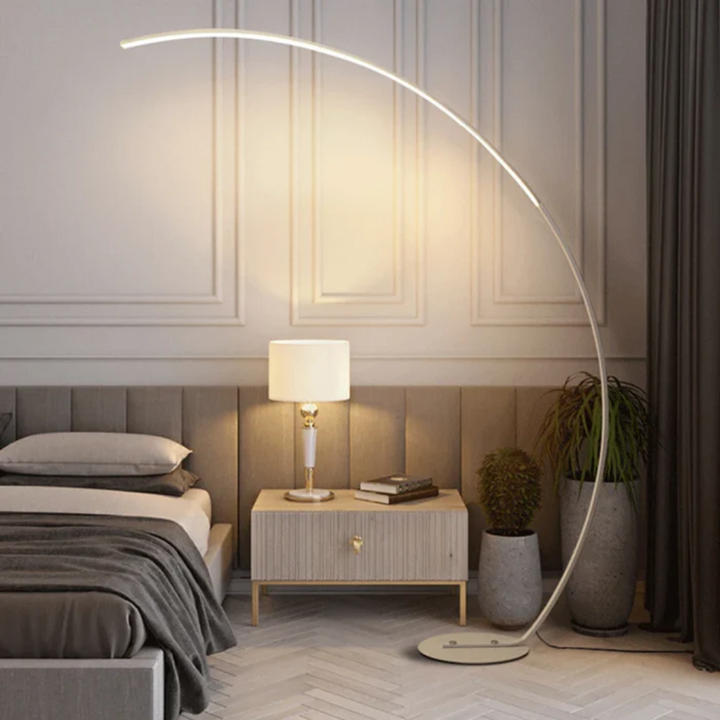 Ovria – Minimalistisk LED-golvlampa