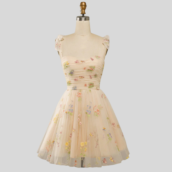 Elegant broderet tyl balkjole