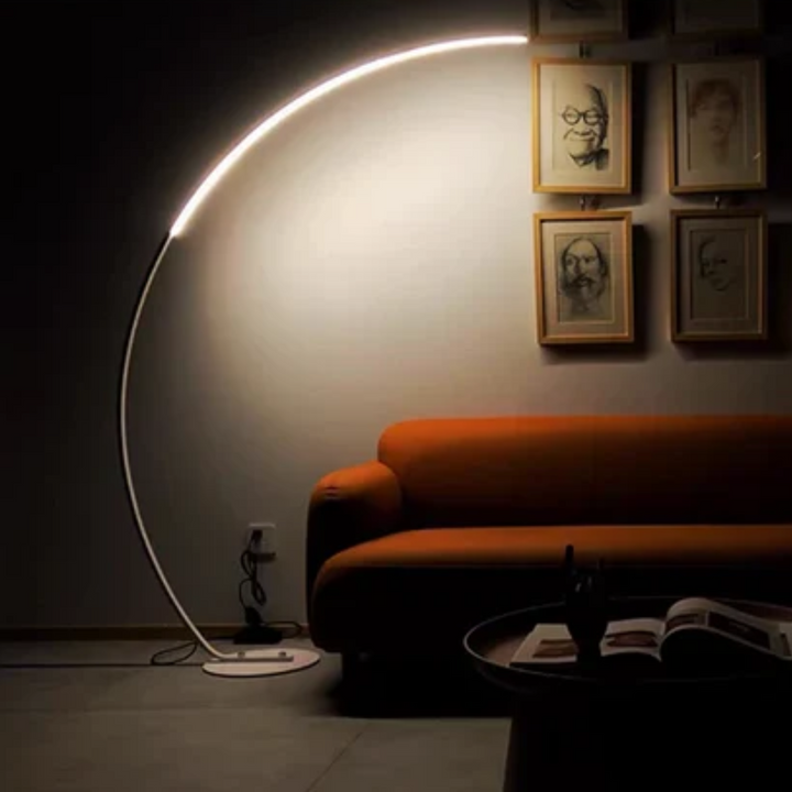 Ovria – Minimalistisk LED-golvlampa