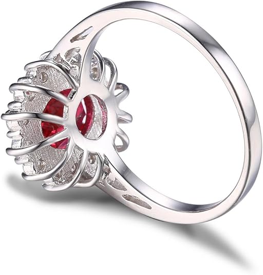 Elegant ring i vitguld med rubinhalo