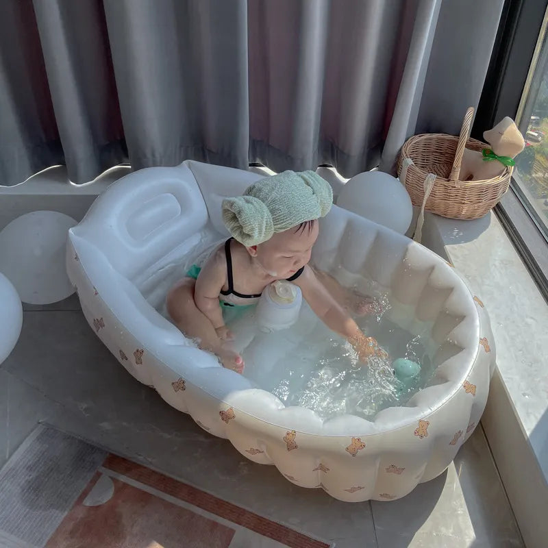 Uppblåsbart resebadkar för barn – BubbleNest