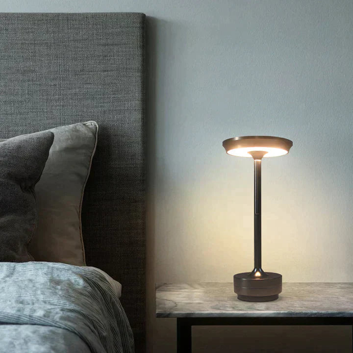 Langaton himmennettävä LED-pöytälamppu
