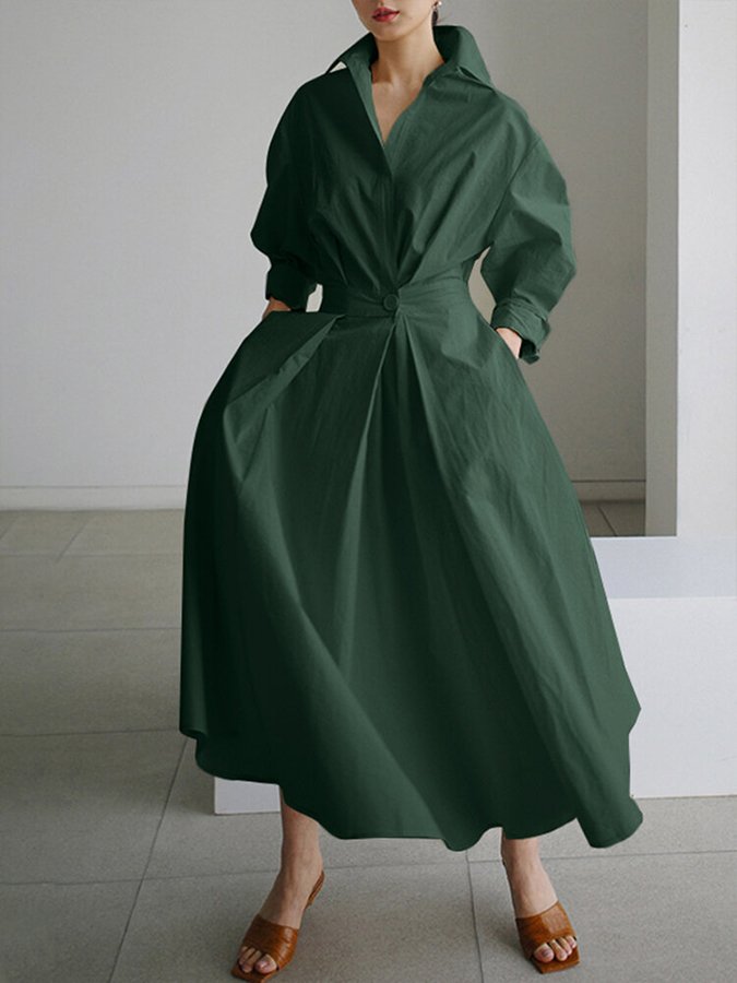 Elegant maxikjole med sofistikert drapering