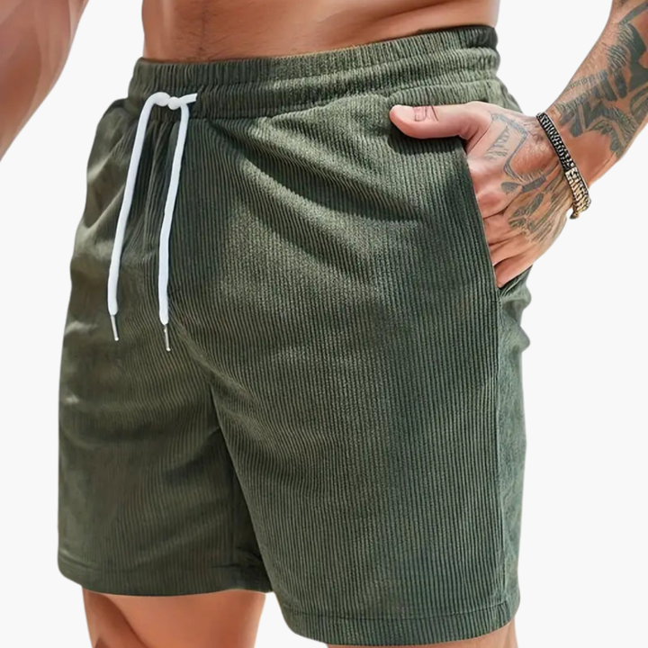 Herrcordshorts i casual sommarsnitt