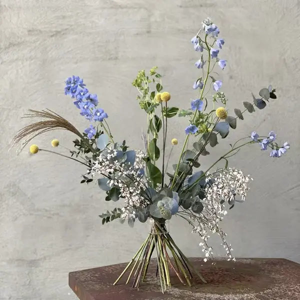 Återanvändbar blomsterarrangör som vasinsats för upprättstående, fräscht utseende buketter