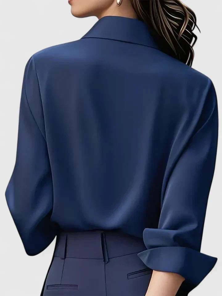Långärmad satinblus för dam – elegant kontorsblus