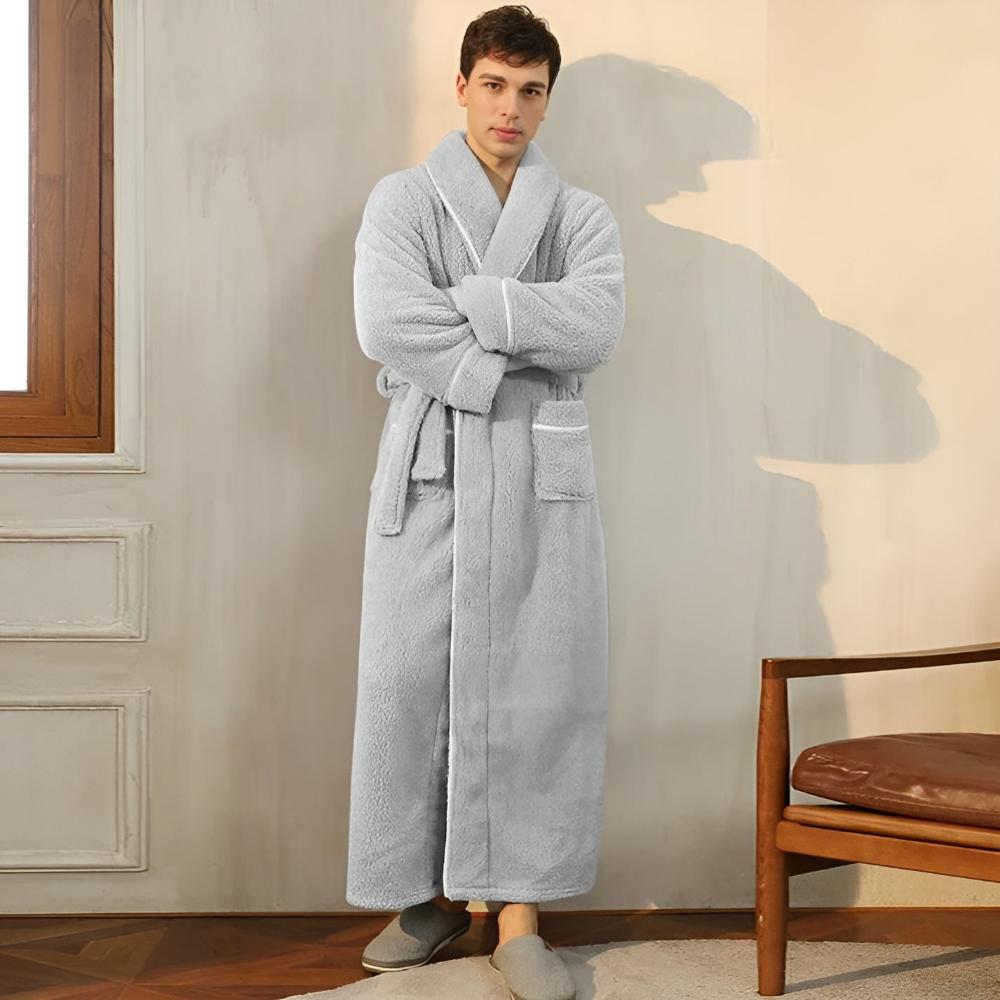 Ylellinen fleece-lämminmukavuus kylpytakki