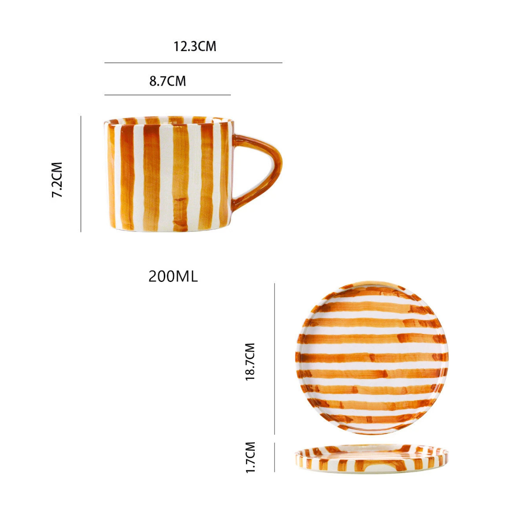 RetroChic kaffeset i keramik | Handmålad kopp och fat för sofistikerade dryckesstunder