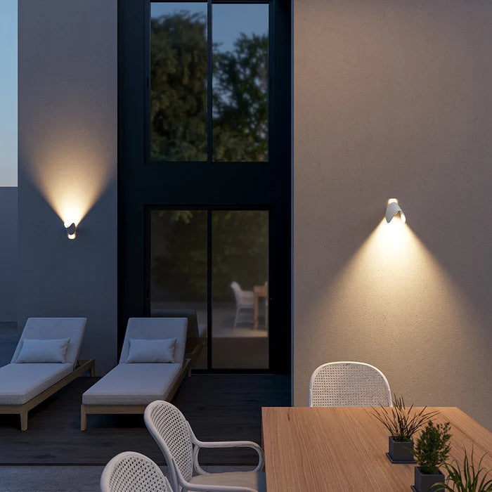 Justerbar LED-vägglampa upp/ner – varmt stämningsljus, modern design