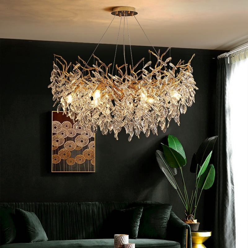 Elegant grenkrona – Modern taklampa i kristall