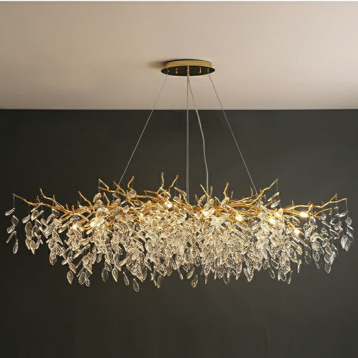 Elegant grenkrona – Modern taklampa i kristall