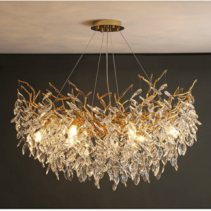 Elegant grenkrona – Modern taklampa i kristall