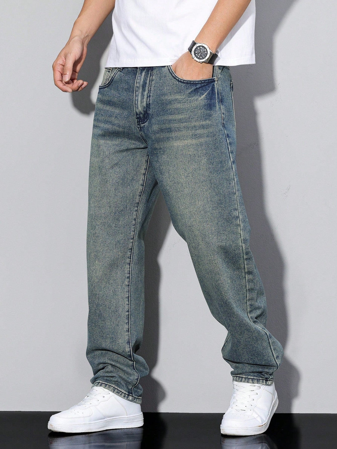 Baggy jeans - vida denimbyxor med used-look
