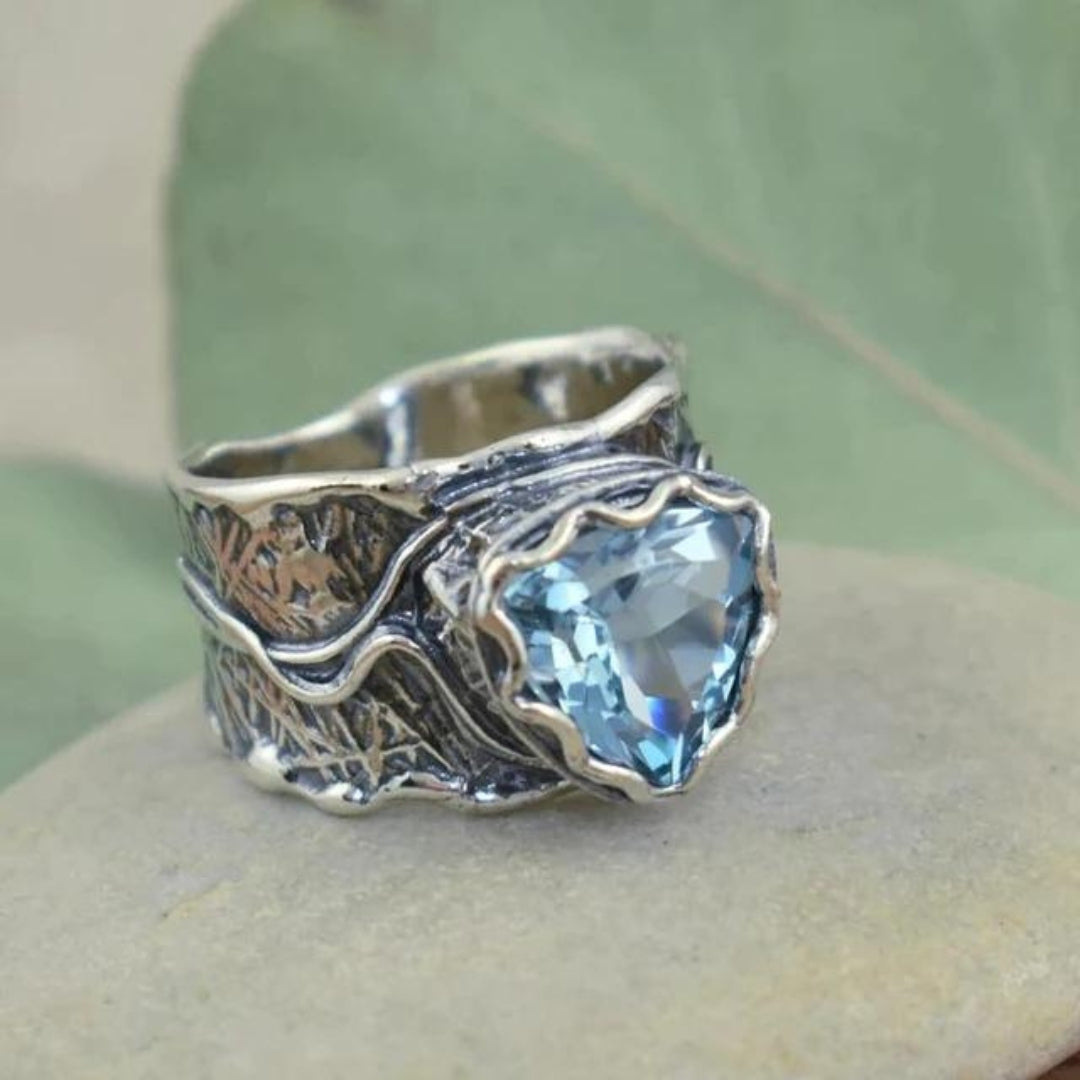 Elegant ring med safir i roséguld