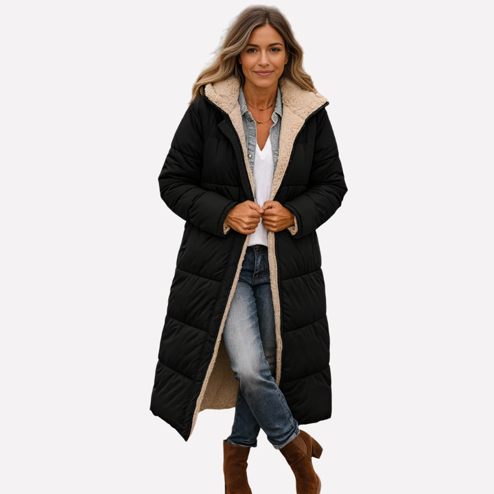 Dame polstret frakke med hætte og foret inderside